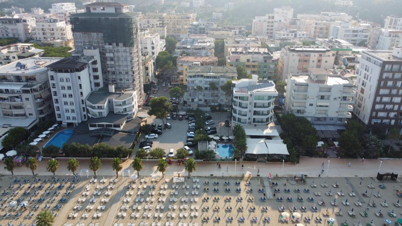 Beachfront Bliss Durrës Extérieur photo